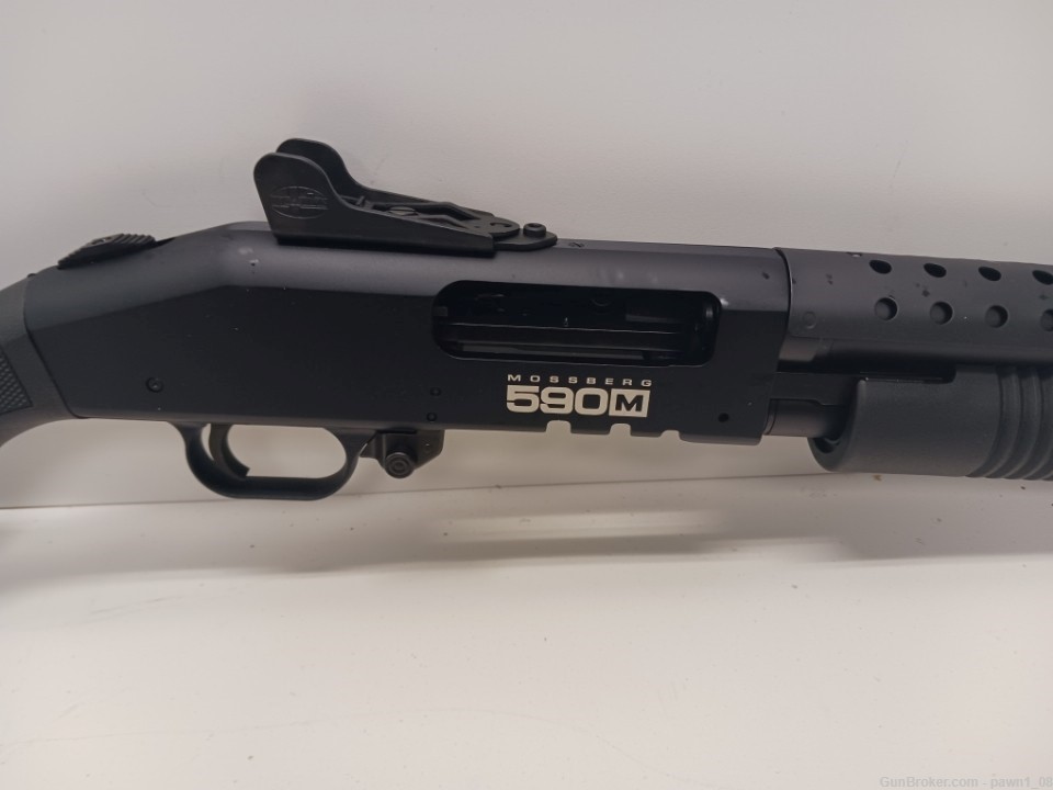 Mossberg 590M 12Gauge Shotgun W/ Tactical Mag and IOB-img-2