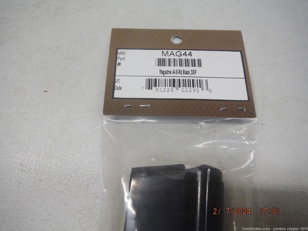 Magnum Research Desert Eagle 44 Magnum 8Rd Magazine MAG44 New Factory-img-1