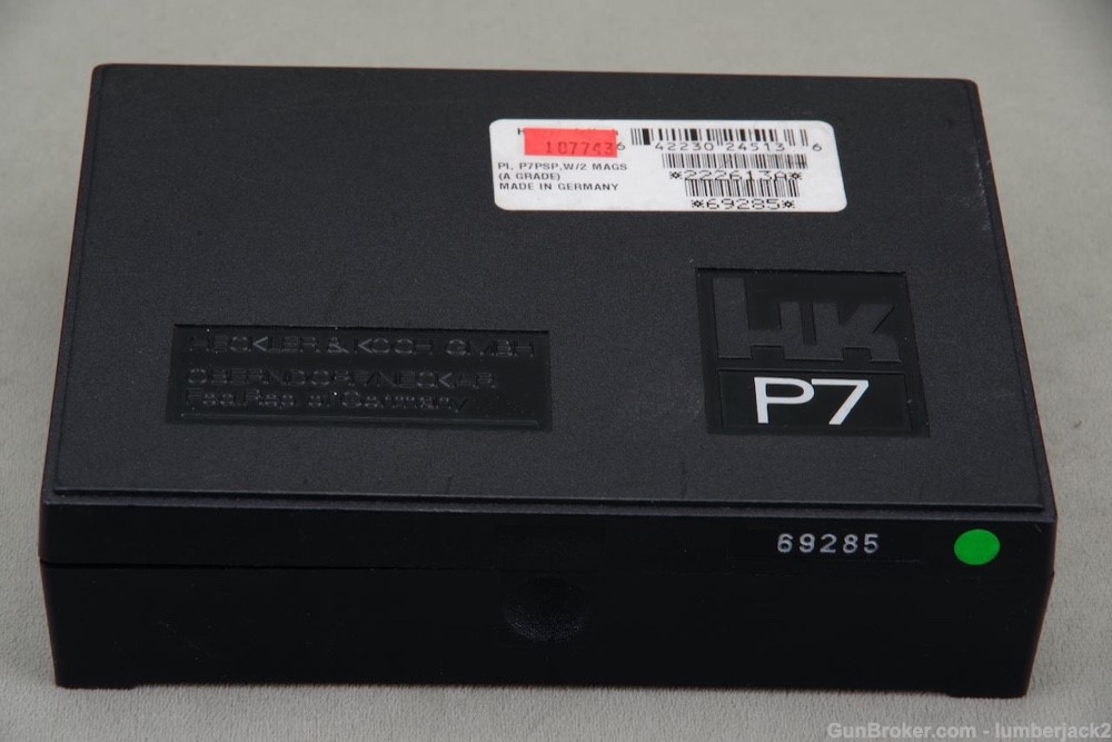Heckler & Koch P7 PSP with Original Box Brush & 2 Mags 98%-img-1
