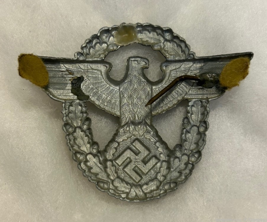 Vintage Original WW2 German Eagle Police Cap Badge -img-1