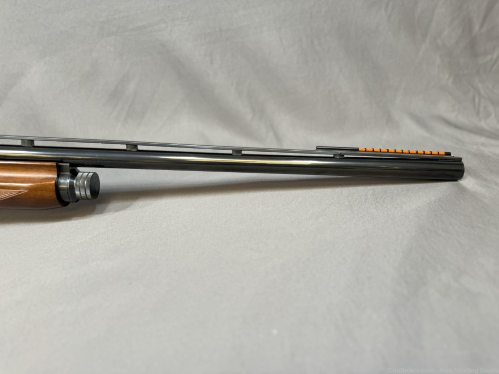 Browning BPS - 20GA Pump Action Shotgun with 26" Barrel & IC Choke-img-4