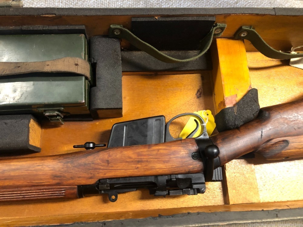 VERY NICE ENFIELD L42A1 SNIPER RIFLE  WITH SCOPE AND CRATE-img-6