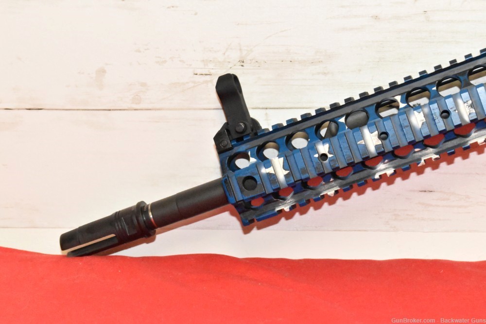 FACTORY NEW LMT DEFENDER 2000 AMERICAN FLAG 5.56 RIFLE RARE NO RESERVE!-img-5