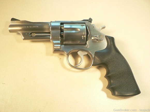 Smith & Wesson 624 .44spl. 4" W/Box.-img-1