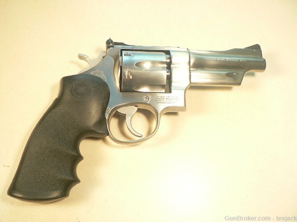 Smith & Wesson 624 .44spl. 4" W/Box.-img-0