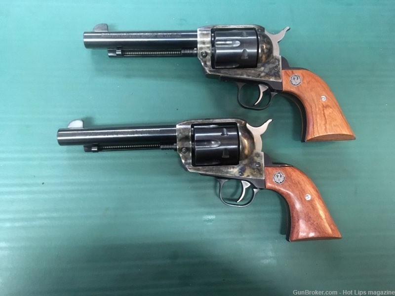 2 Ruger large frame Vaquero .44mag consecutive serial numbers revolvers NIB-img-1