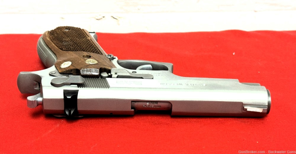 SMITH & WESSON MODEL 639 9MM 4 INCH BARRELL NO RESERVE! PRE-OWNED-img-7
