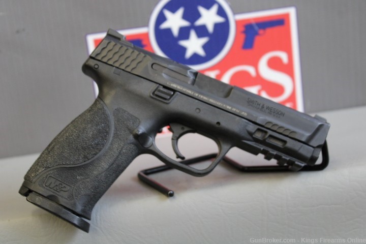 Smith & Wesson M&P40 M2.0 .40S&W Item P-243-img-0