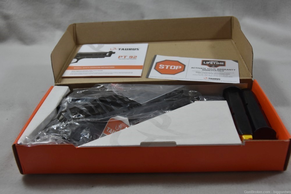 TAURUS PT92 9MM 5'' 17-RD PISTOL Brand New in Box with paper, etc.         -img-2
