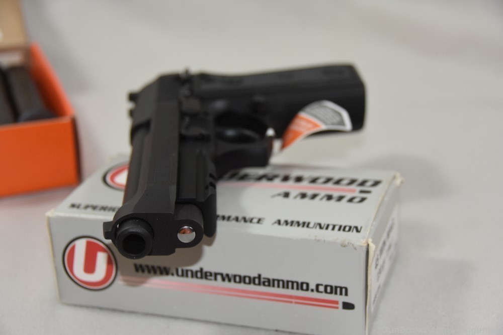TAURUS PT92 9MM 5'' 17-RD PISTOL Brand New in Box with paper, etc.         -img-10