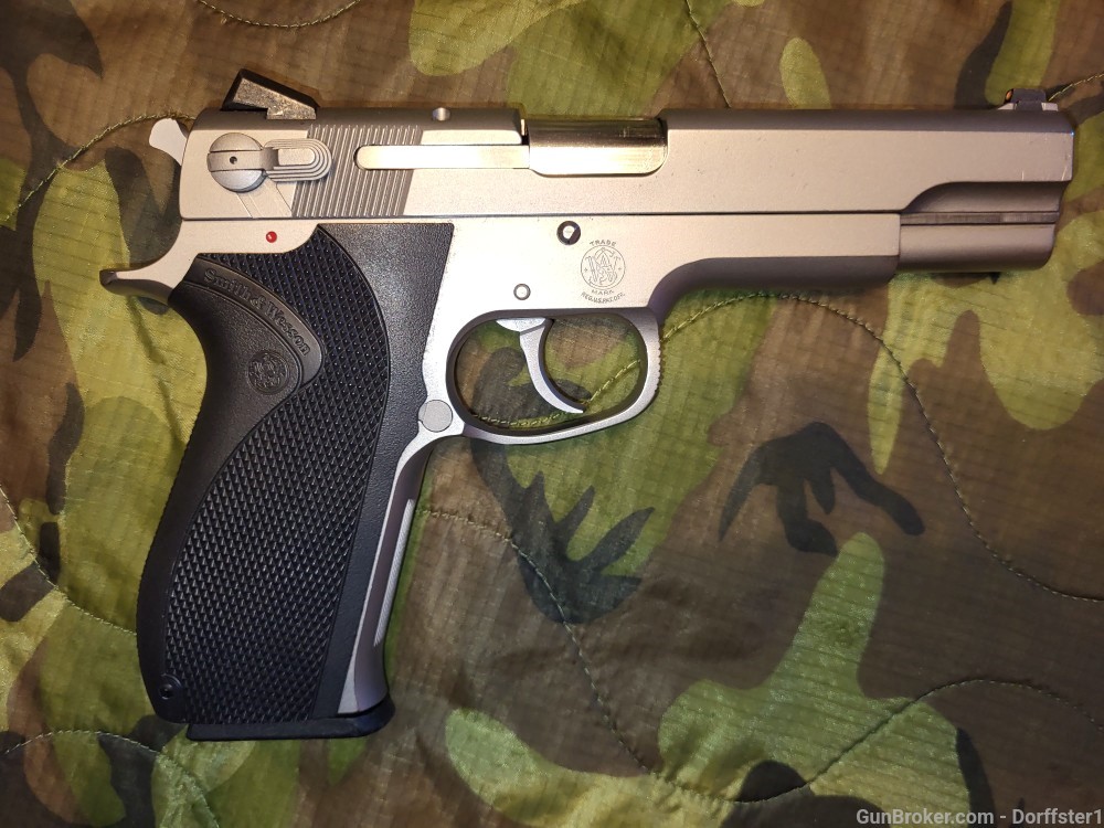 Vintage Smith & Wesson S&W Mod 4506-1 .45 ACP SA/DA Pistol in VG Condition-img-4