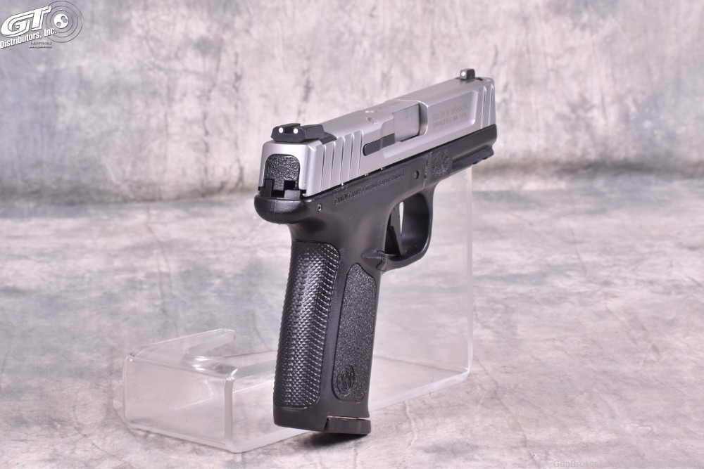 Smith & Wesson SD40 VE .40 S&W (AS-IS)-img-2