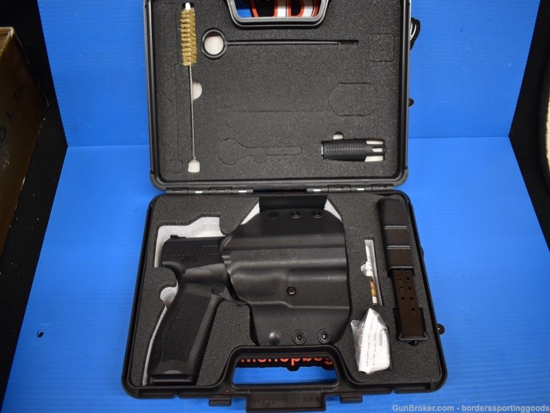 CANIK TP9DA 9mm 4.07" 18+1 w/holster+(2) mags+Speed loader+cleaning brush+-img-13