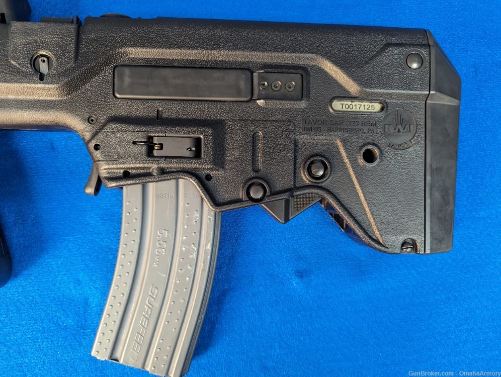 IWI Tavor Sar .223 w/ Mepro M21 and Cleaning Kit Bullpup Integrated Sights-img-1