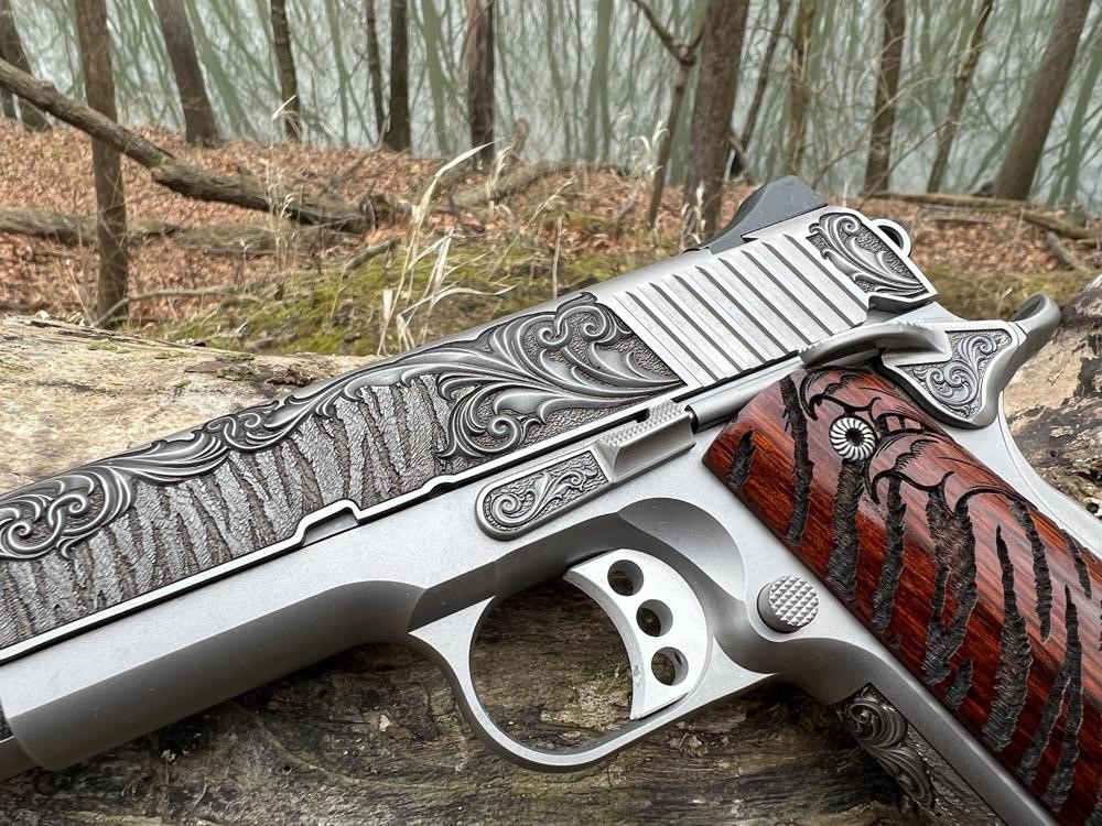 Kimber 1911 Custom Engraved Royal II Tiger AA by Altamont a .45 ACP-img-2