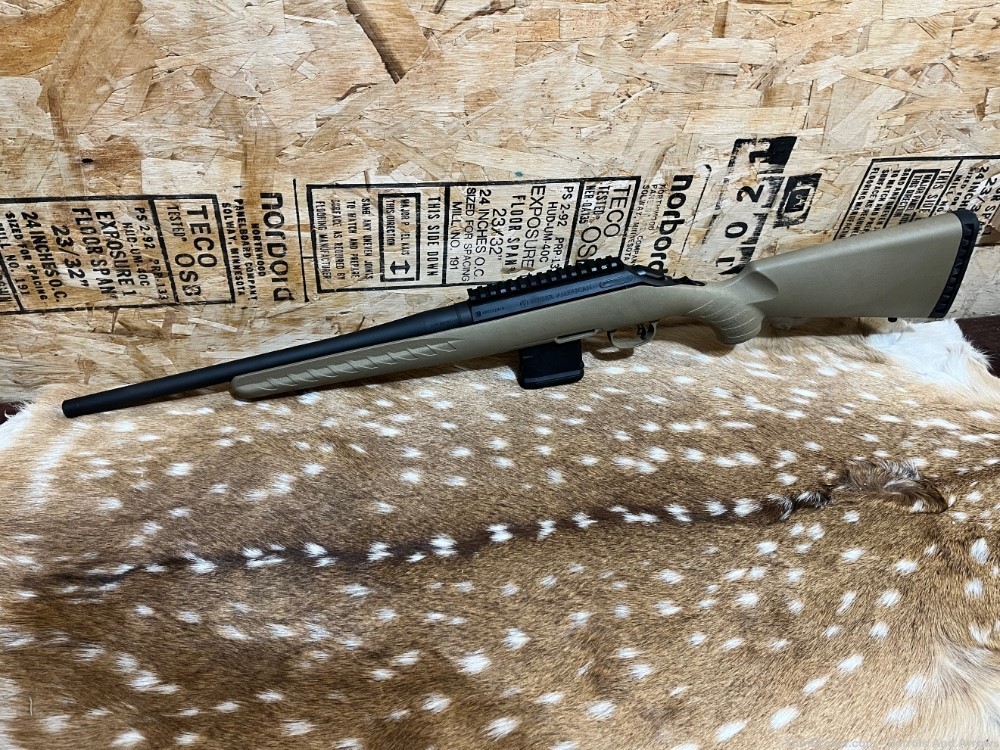 Ruger American Ranch Rifle 5.56 / 223 Rem excellent condition FDE-img-3