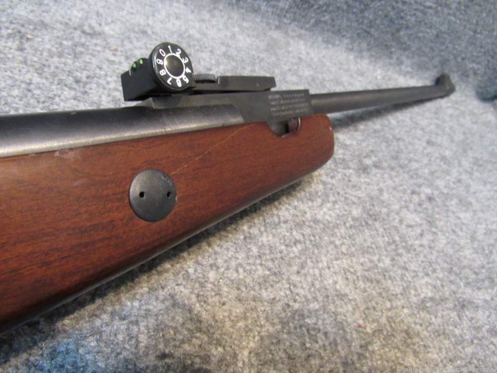 Beeman Sportsman RS1 air rifle in 4.5CAL w/ 3-9x32 scope-img-7