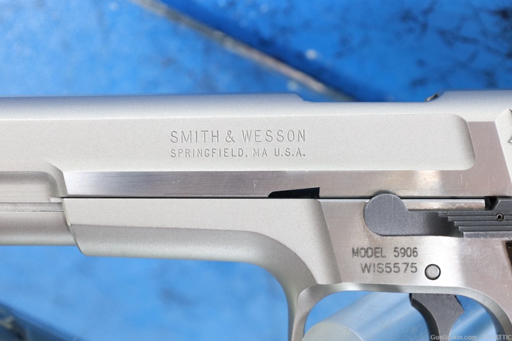 RARE 6" SMITH AND WESSON TARGET CHAMPION 9MM MADE FOR EUROPE S&W 5906-img-8