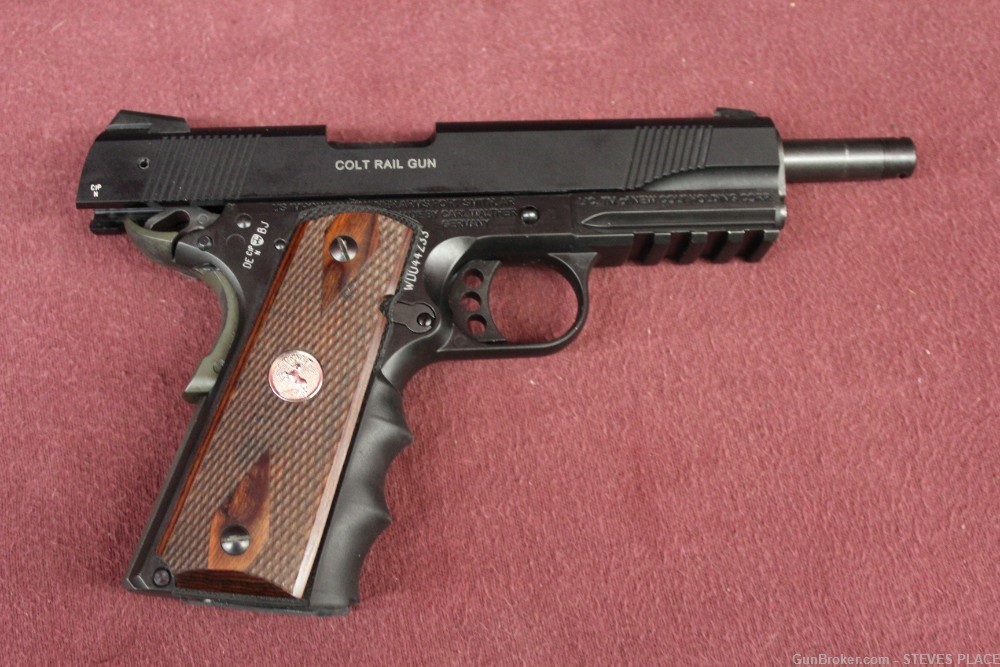 Walther Colt Rail Gun 1911 .22LR with 10 Mags!-img-3