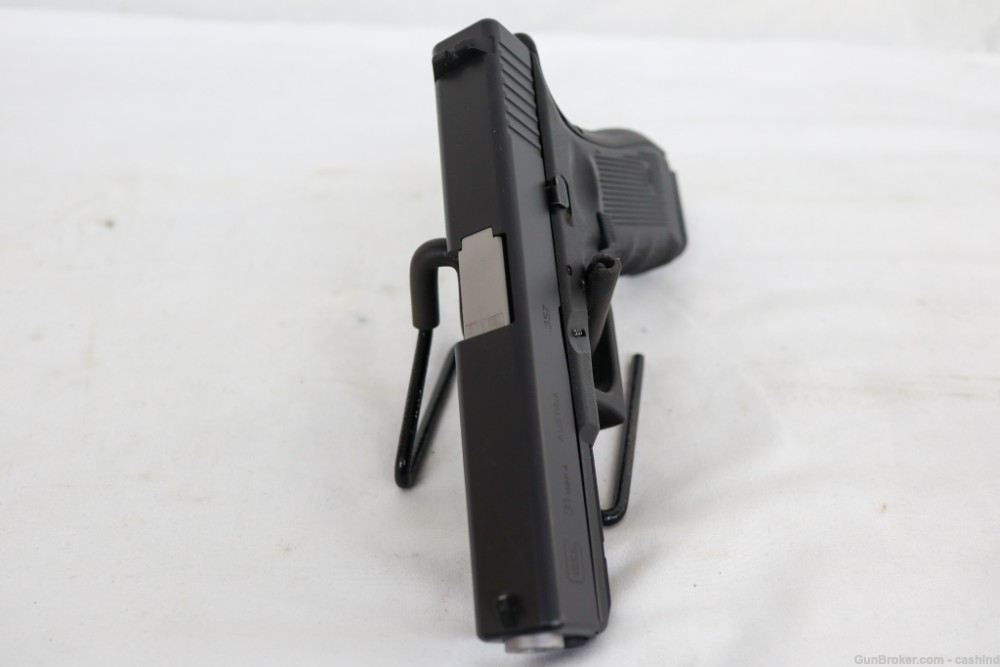 Glock Model 31 Gen 4 .357SIG 4.48” S.Auto Pistol – Black Polymer -img-5