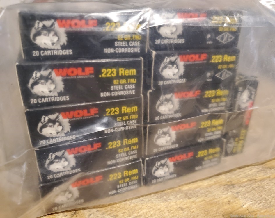 Wolf 223 Remington 300 rounds (220 rds 62 gr FMJ, 80 rds 55 gr copper HP)-img-1