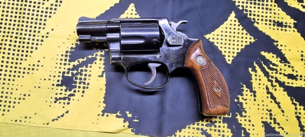 Smith & Wesson Mod 37 no dash Chief's Special Airweight round butt-img-0