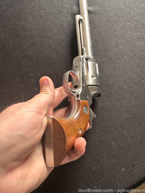 Ruger New Model Blackhawk Revolver .357 Mag-img-21
