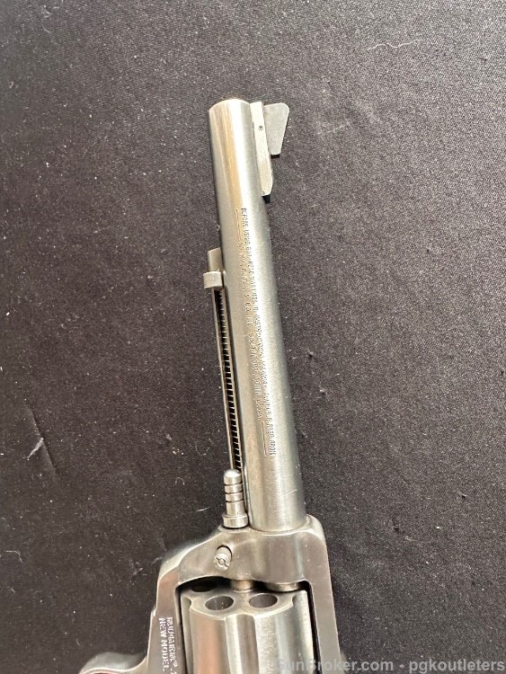 Ruger New Model Blackhawk Revolver .357 Mag-img-13