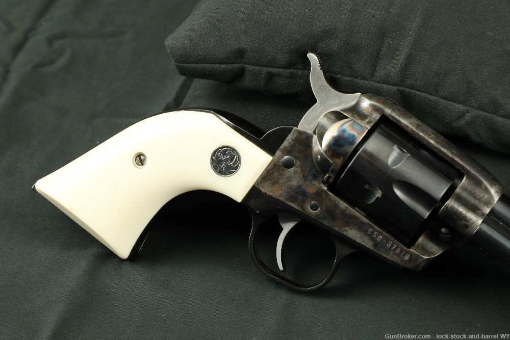 Like New Sturm Ruger New Model Single Six .32 HR Magnum Revolver SA 6 Shot -img-4