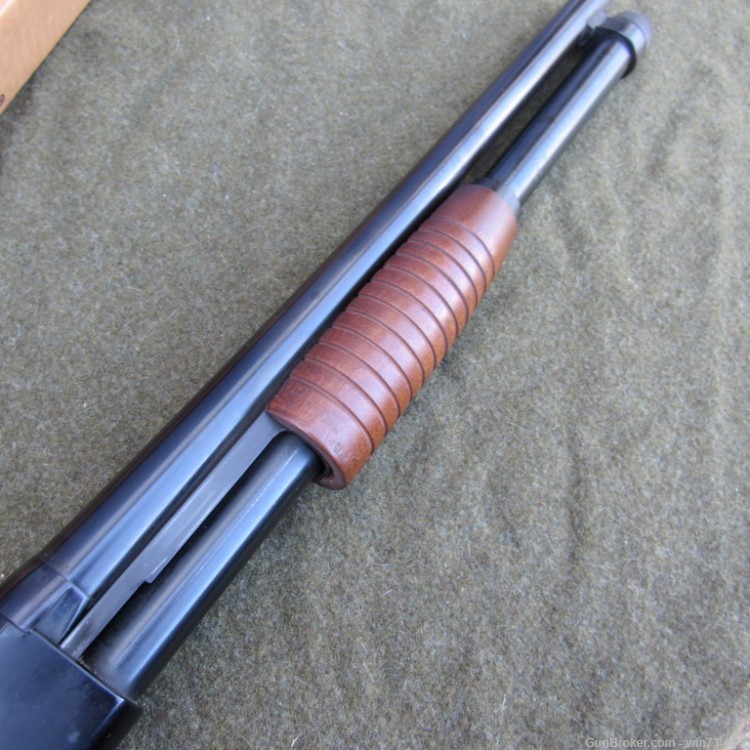 Winchester Model 1300 Defender 12ga 18" BBL - 3" CYL Choke Riot Gun in Box!-img-4