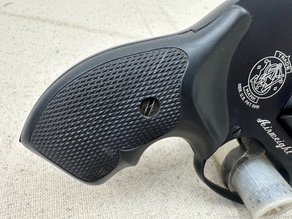 S&W M-38-2 Bodyguard Airweight .38 Special Excellent Condition -img-6