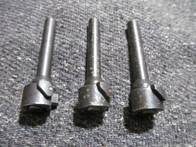 3-AK 47 RIFLE BOLTS THAT ARE COMPLETE AND USED VERY GOOD CONDITION-img-0