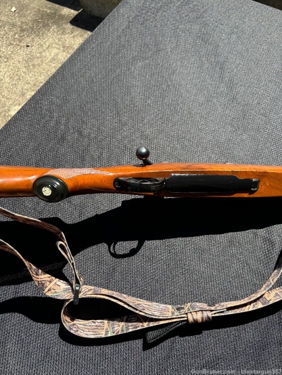 Ruger red pad M 77 7mm 1975 rifle-img-1