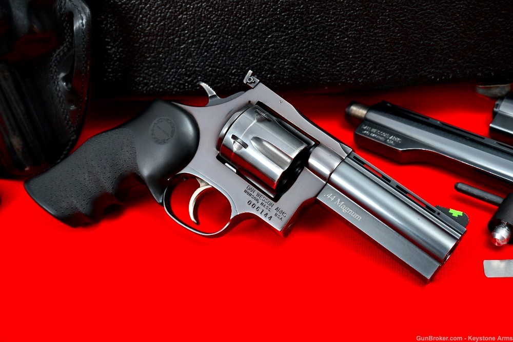 Awesome Dan Wesson Custom Pistol Pack .44 Magnum 3-Barrel Set w/ Case-img-6