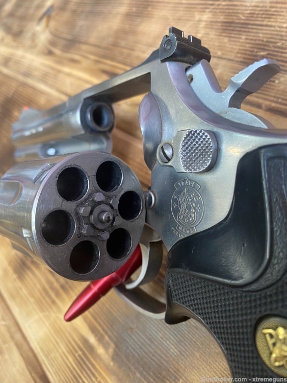 Smith and Wesson 686-3 Revolver .357 Mag-img-3