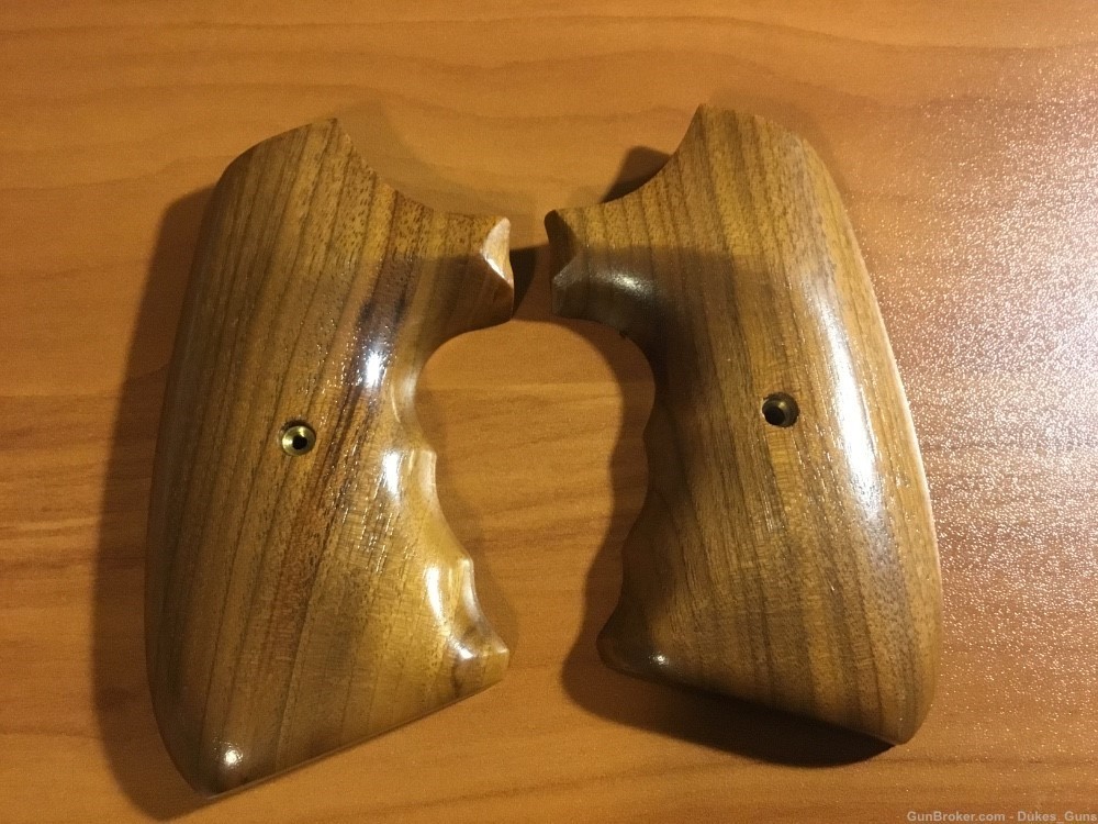 Colt Python custom wood grips by Herritt - NEW-img-0