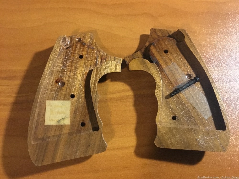 Colt Python custom wood grips by Herritt - NEW-img-1