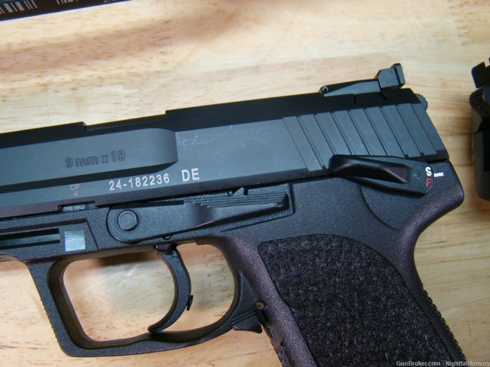 Pair o H&K USP9 Expert 9mm Pistols HK USP 9 15rd 81000361 consecutive # set-img-14