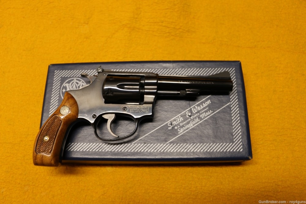 Smith & Wesson model 34-1 22LR -img-1