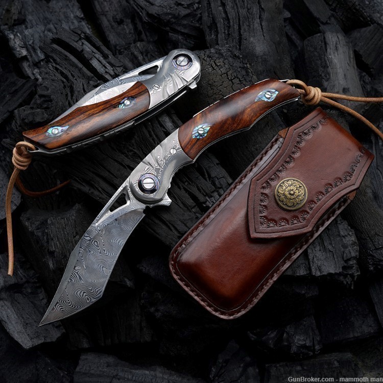 Handmade VG10 Damascus Steel Folding Knife Iron wood-img-2