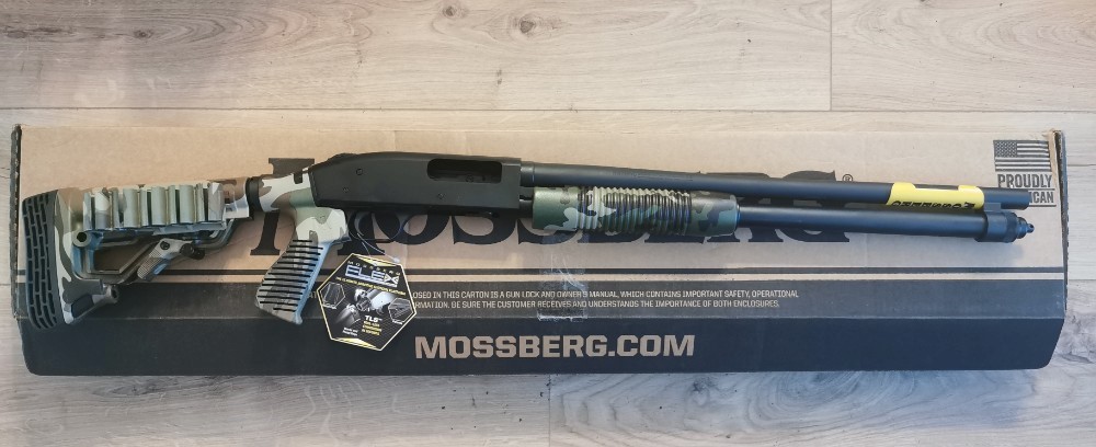 Mossberg & Sons 590 Tactical 12ga 20" Woodland Camo Limited-img-0