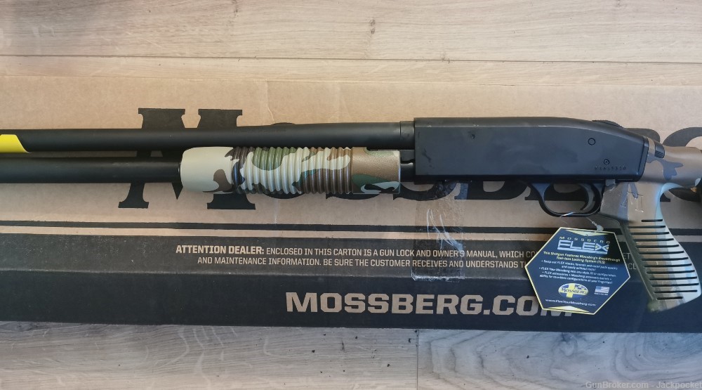 Mossberg & Sons 590 Tactical 12ga 20" Woodland Camo Limited-img-6