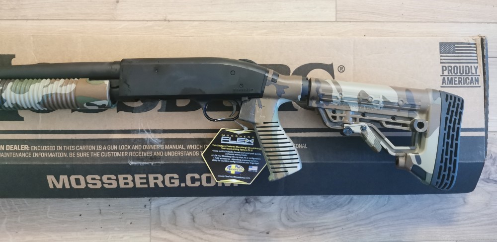 Mossberg & Sons 590 Tactical 12ga 20" Woodland Camo Limited-img-5