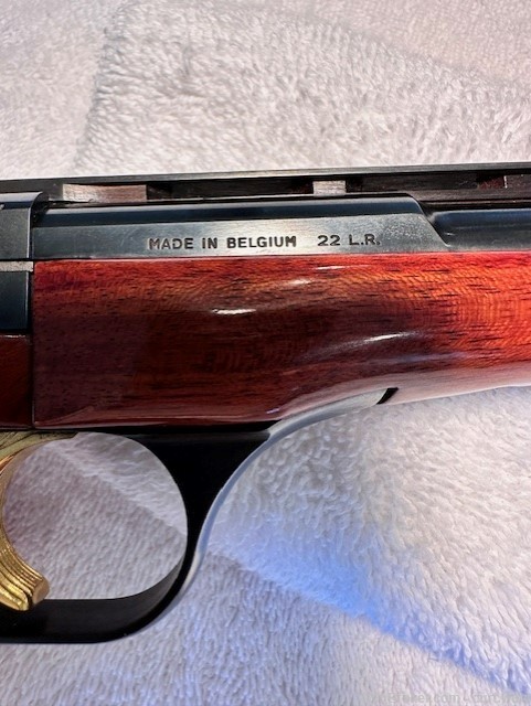 Browning Medalist 22LR with Presentation Case-img-3