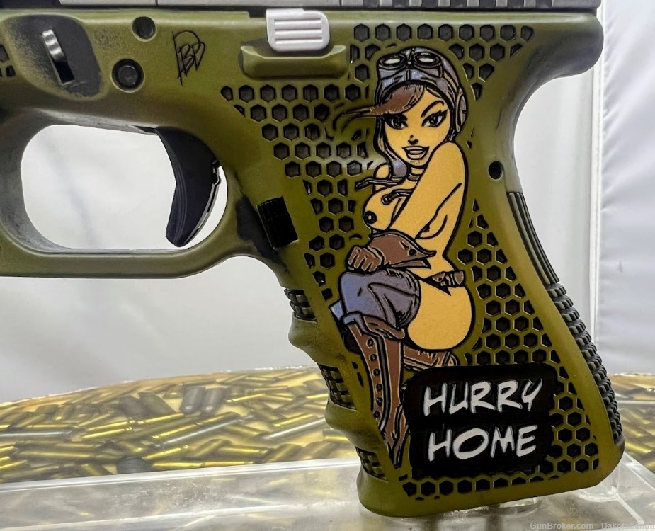 Hurry Home Glock 19 9MM Pinup Bomber WW2 Girl Engraved with Custom Case-img-13
