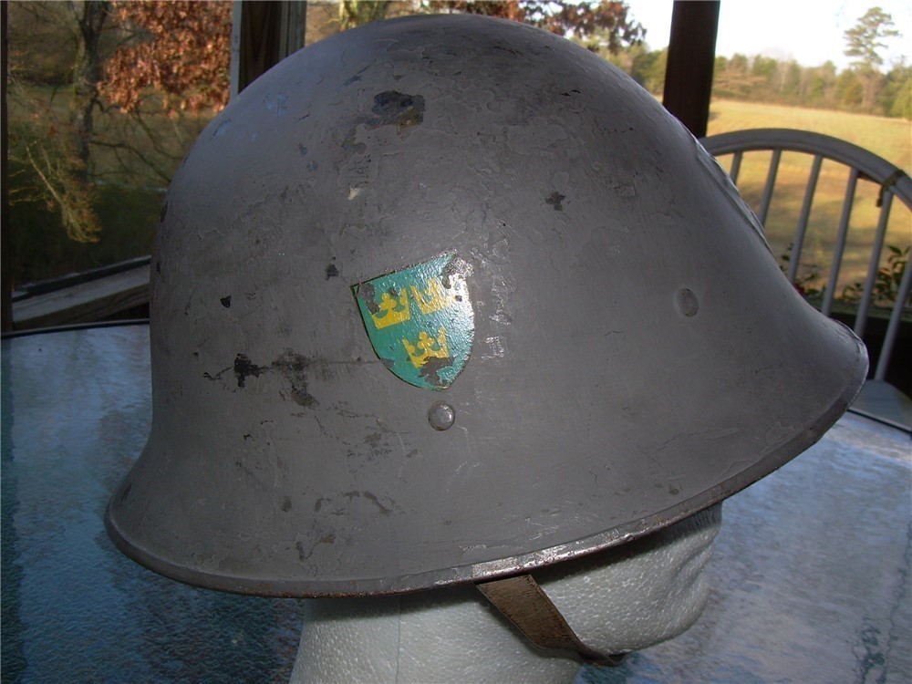 Pre-WWII Swedish M1921/18 Steel Helmet, complete rare large size-img-1