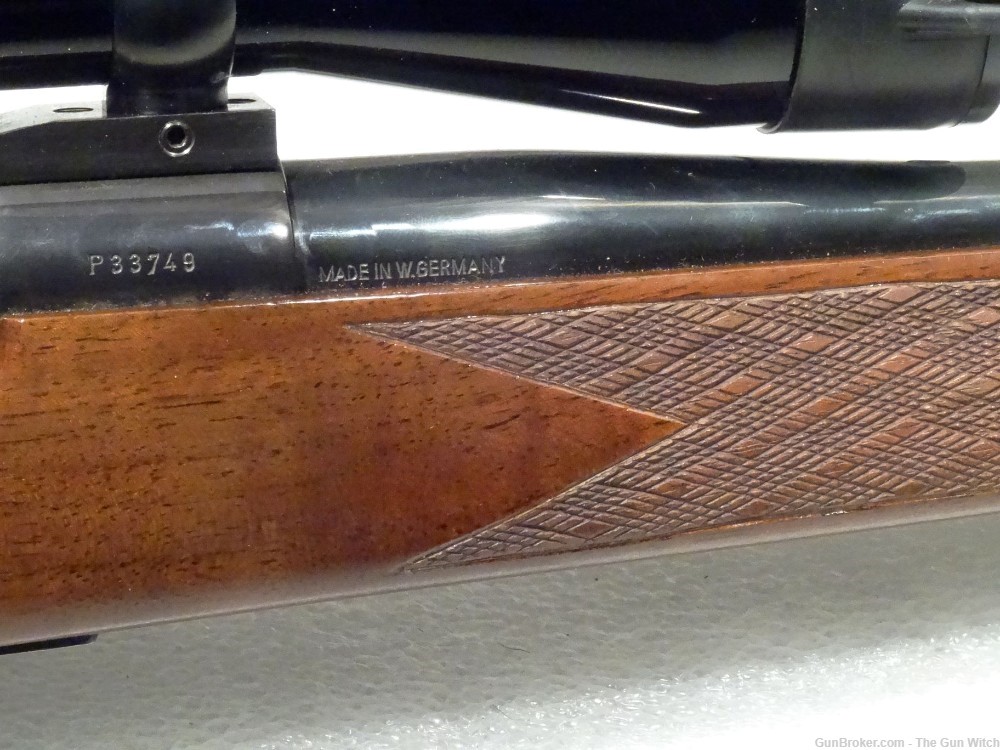 Weatherby MKV MK V  MK5 .240 Magnum  Bolt Action Rifle with Leupold 3-9x4-img-8