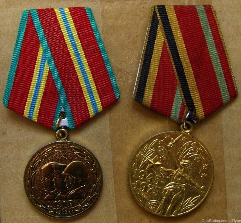 Two Russian-Soviet medals of female-veteran of WWII Burak Evdokiya-img-1