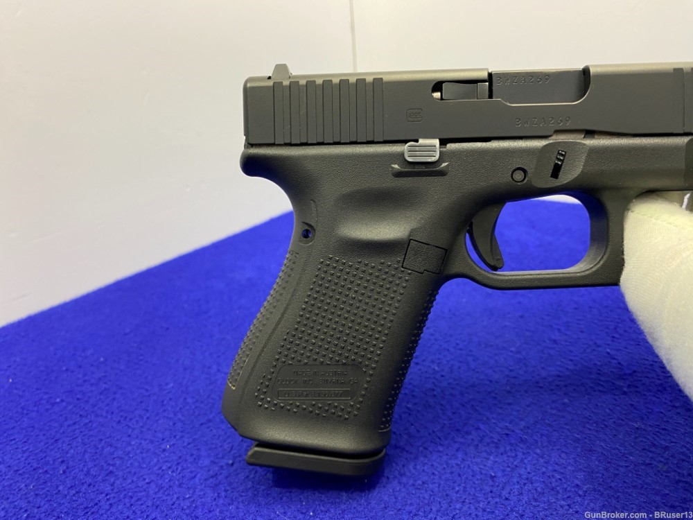 Glock 19 Gen5 9mm nDLC 4.01" *STAPLE CARRY GUN BY WHICH ALL ARE MEASURED*-img-40