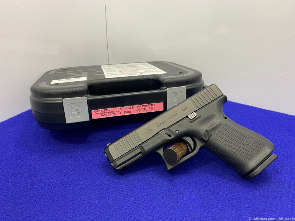 Glock 19 Gen5 9mm nDLC 4.01" *STAPLE CARRY GUN BY WHICH ALL ARE MEASURED*-img-2